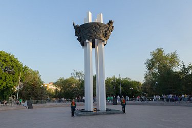 Оренбуржцы зажгли «Свечу памяти» 